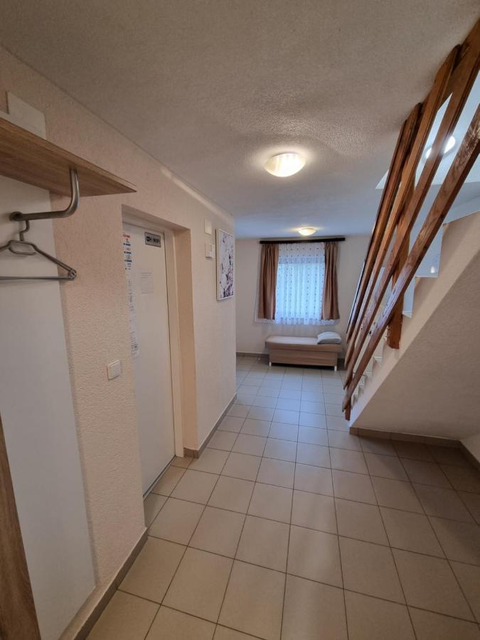 Apartments Luka Rakovica Exterior foto